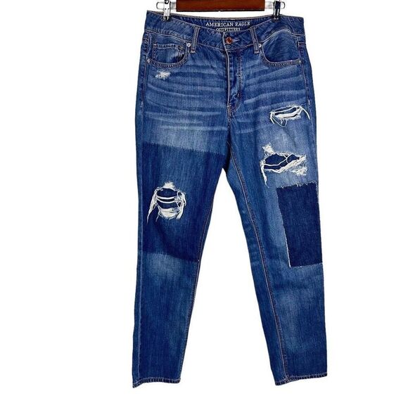 American Eagle Women's  Shadow Patched Tomgirl Jeans size 8 - Picture 1 of 9